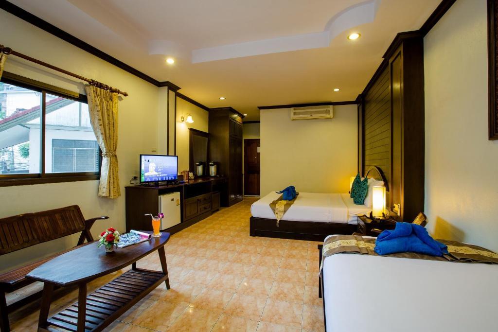 Baan Veerakit Hotel Patong 객실 사진