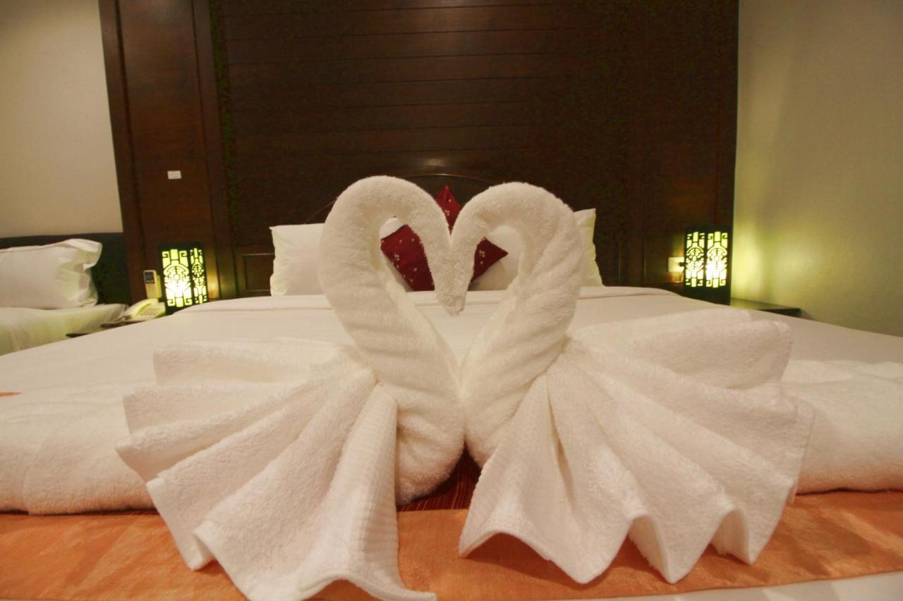 Baan Veerakit Hotel Patong 외부 사진